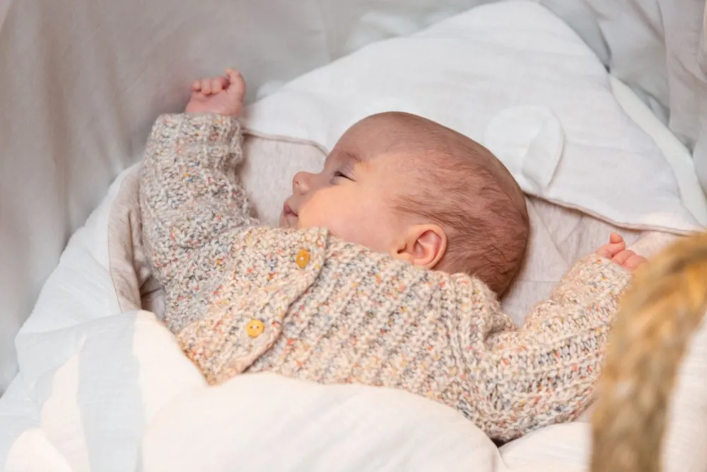 Online Childhome Moses Mand + Handvaten + Matras - Zeegras - Naturel